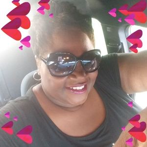 Meet your Posher, Raina